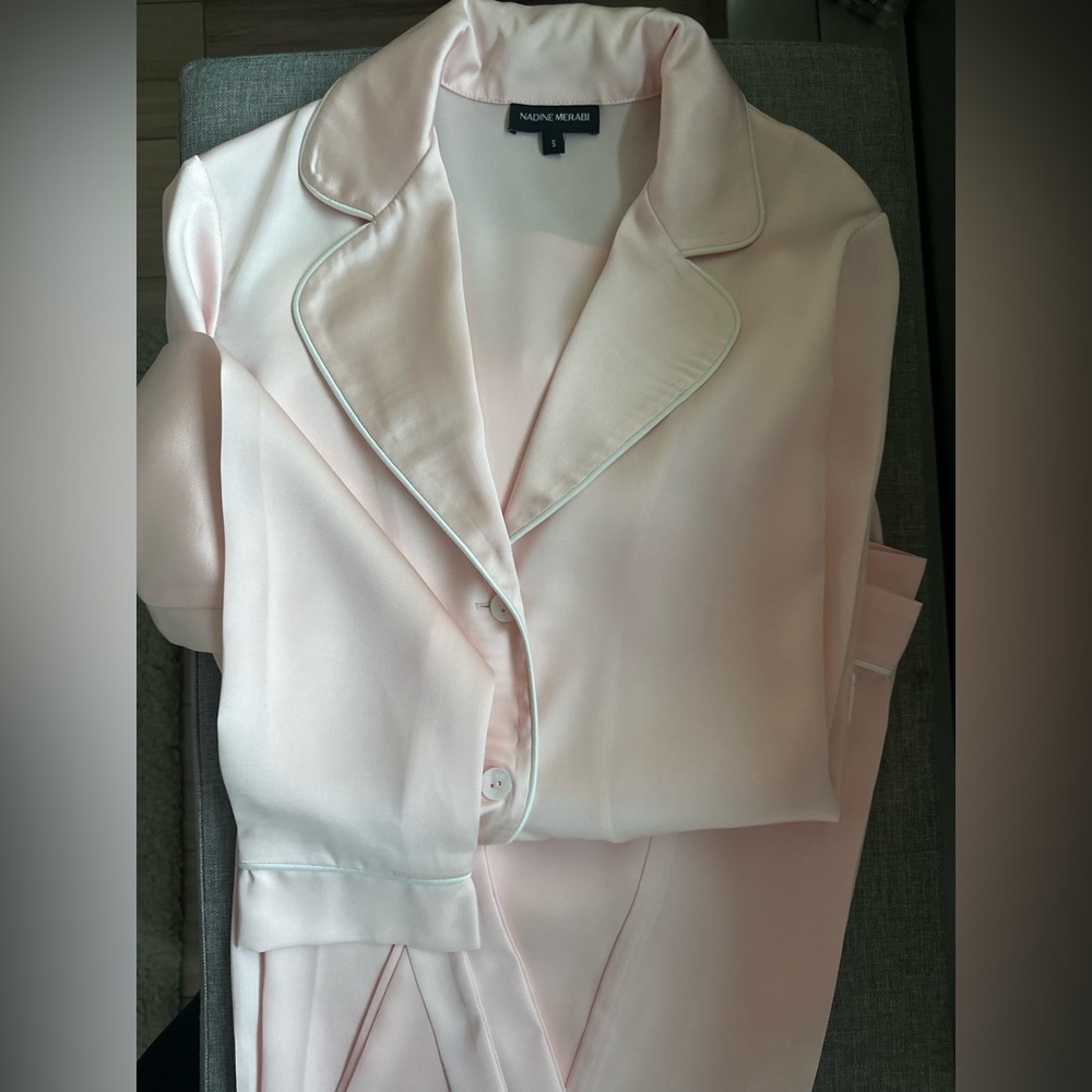 NADINE MERABI DARCIE Luxury Pink Pijamas Set - Picture 3 of 7